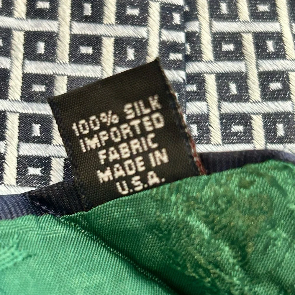 Tommy Hilfiger tie